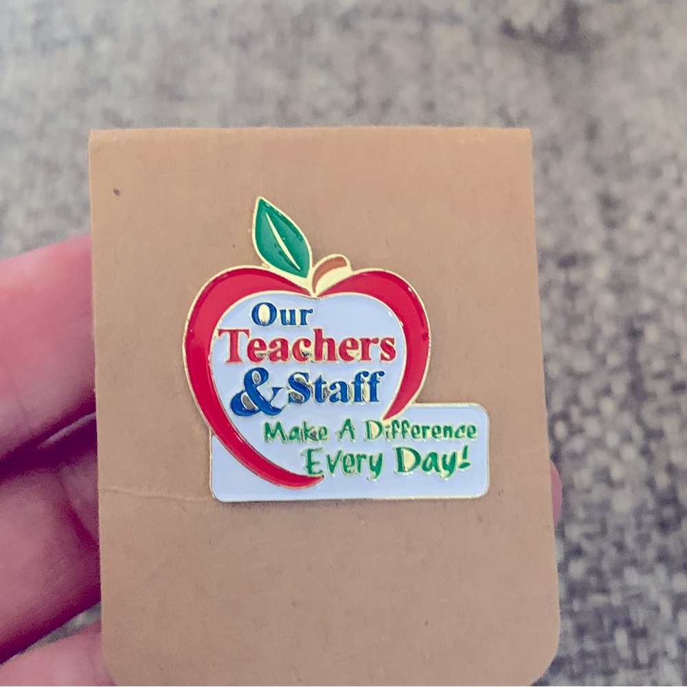 Teachers Appreciation Pin